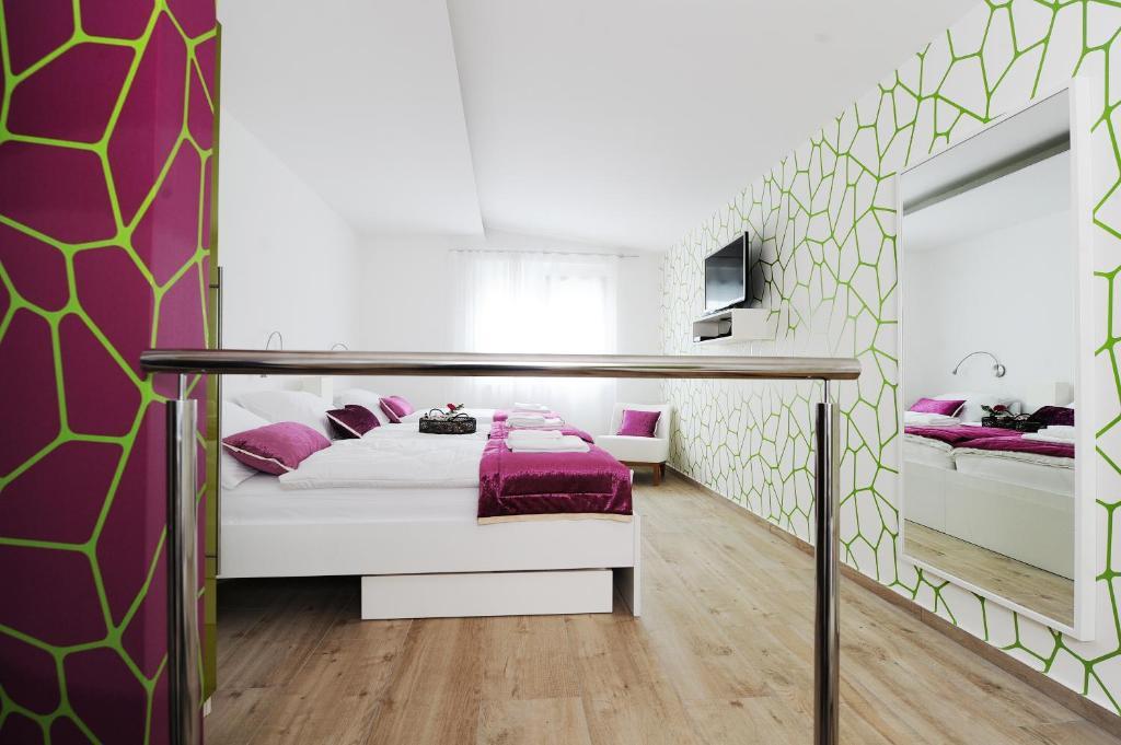 Garni Hotel Azur Laibach Zimmer foto