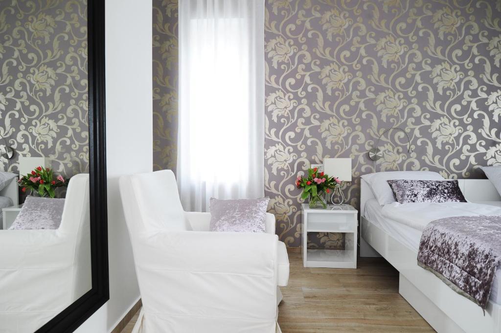 Garni Hotel Azur Laibach Zimmer foto